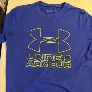 Youth Medium Under Armour TShirt